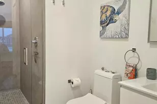 2275 SE 7th St, Pompano Beach, FL 33062 - Photo 5