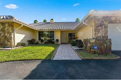 11060  Lakeview Dr, Coral Springs, FL 33071 - Photo 3