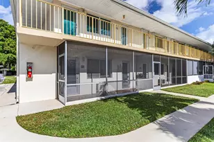 11 SW 4th Ave, Boca Raton, FL 33432 - Photo 3