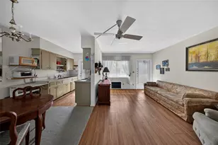 11 SW 4th Ave, Boca Raton, FL 33432 - Photo 13