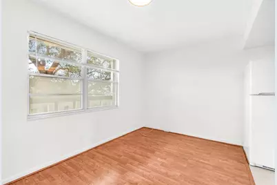 2069 Oakridge F #2069, Deerfield Beach, FL 33442 - Photo 5