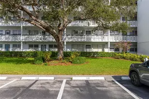 2069 Oakridge F, Deerfield Beach, FL 33442 - Photo 23