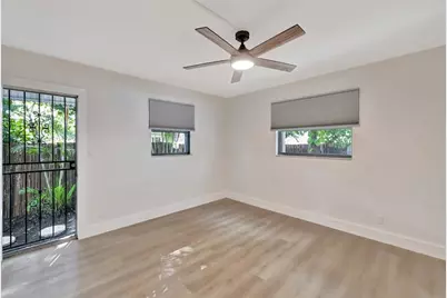 415 SW 7th Ave, Unit #415, Fort Lauderdale, FL 33312 - Photo 13