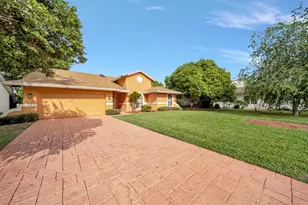 8507 NW 83rd St, Tamarac, FL 33321 - Photo 3