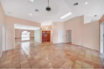 8507 NW 83rd St, Tamarac, FL 33321 - Photo 7