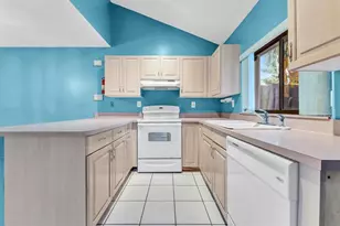 13292 NW 7th Ct, Plantation, FL 33325 - Photo 13