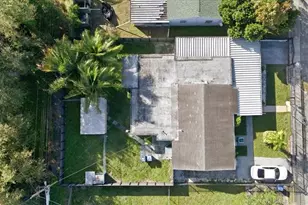 1320 NW 86th St, Miami, FL 33147 - Photo 39