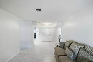 1320 NW 86th St, Miami, FL 33147 - Photo 11