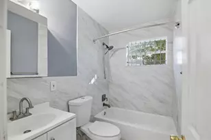 1320 NW 86th St, Miami, FL 33147 - Photo 23