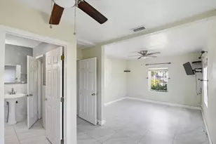 1320 NW 86th St, Miami, FL 33147 - Photo 19