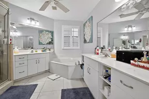 9861 Fairway Cove Ln, Plantation, FL 33324 - Photo 27