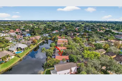 9861 Fairway Cove Lane, Plantation, FL 33324 - Photo 49