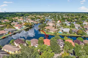 9861 Fairway Cove Ln, Plantation, FL 33324 - Photo 47