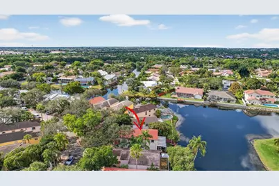 9861 Fairway Cove Lane, Plantation, FL 33324 - Photo 53