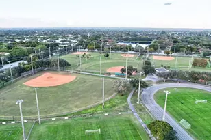 9861 Fairway Cove Ln, Plantation, FL 33324 - Photo 57