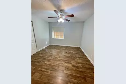 5512 N Park Rd, Fort Lauderdale, FL 33312 - Photo 15