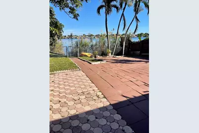 5512 N Park Rd, Fort Lauderdale, FL 33312 - Photo 17