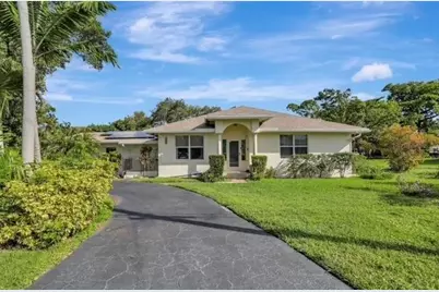 821 SW 13th Ct, Pompano Beach, FL 33060 - Photo 1