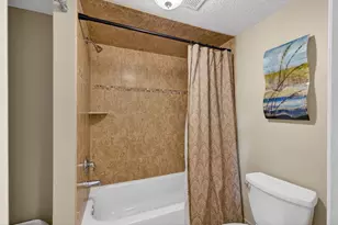 1040 Lake Shore Dr, Lake Park, FL 33403 - Photo 41