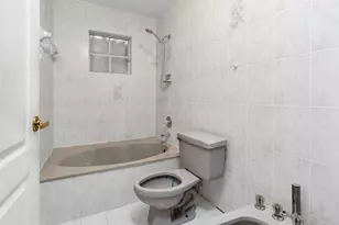 3201 W 76th St, Hialeah, FL 33018 - Photo 31