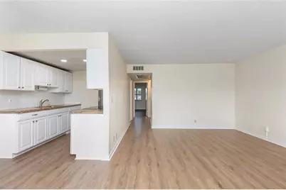 2117  Newport U, Unit #2117, Deerfield Beach, FL 33442 - Photo 5