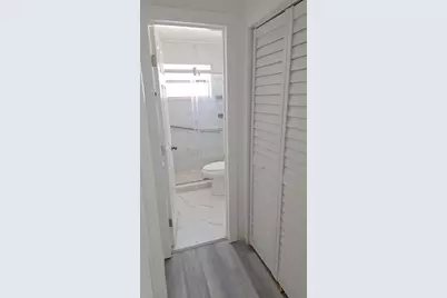 1555 NE 148th St, Miami, FL 33161 - Photo 9