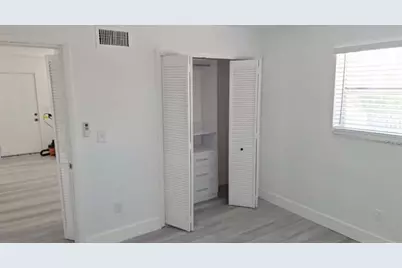 1555 NE 148th St, Miami, FL 33161 - Photo 7