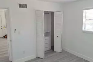 1555 NE 148th St, Miami, FL 33161 - Photo 7