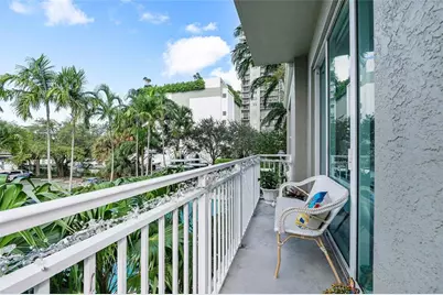 313 NE 2nd St, Unit #204, Fort Lauderdale, FL 33301 - Photo 13