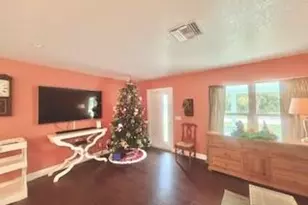 8867 SE Rigdon Way, Hobe Sound, FL 33455 - Photo 7