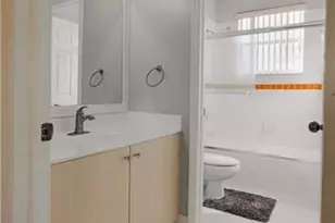 7682 NW 19th St, Pembroke Pines, FL 33024 - Photo 25