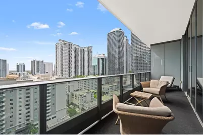 1000  Brickell Plz, Unit #1810, Miami, FL 33131 - Photo 13