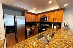 151 NE 16th Ave Unit, Fort Lauderdale, FL 33301 - Photo 3