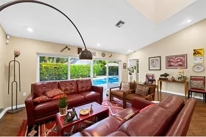 608  Misty Oaks Ln, Pompano Beach, FL 33069 - Photo 23