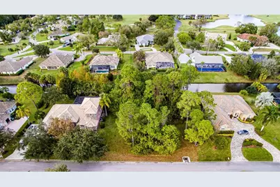 9526  Shadow Ln, Fort Pierce, FL 34951 - Photo 5