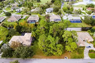 9526 Shadow Ln, Fort Pierce, FL 34951 - Photo 5