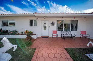 11040 NW 16th St, Pembroke Pines, FL 33026 - Photo 5