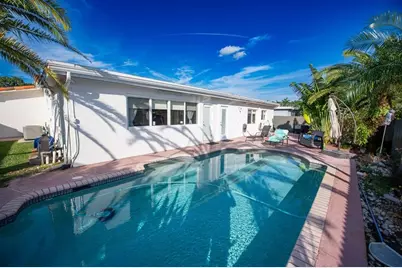 11040 NW 16th St, Pembroke Pines, FL 33026 - Photo 35