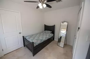 11040 NW 16th St, Pembroke Pines, FL 33026 - Photo 9