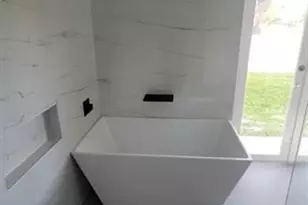 1191 NW 101st Way, Plantation, FL 33322 - Photo 17