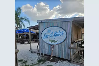 10301 SW Riverview Circle, Arcadia, FL 34269 - Photo 7