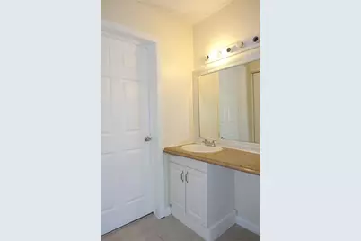 10773  Cleary Blvd, Unit #107, Plantation, FL 33324 - Photo 3