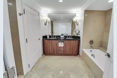 601 N Ft Lauderdale Bch Blvd, Unit #1213, Fort Lauderdale, FL 33304 - Photo 11