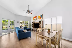 1156 Cedar Falls Dr, Weston, FL 33327 - Photo 13