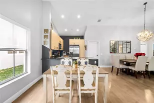 1156 Cedar Falls Dr, Weston, FL 33327 - Photo 17