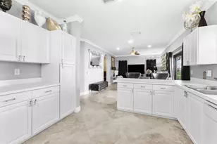 11125 NW 34th Ct, Coral Springs, FL 33065 - Photo 5