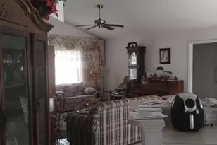 584 Laurel Oak Ct NE, Palm Bay, FL 32907 - Photo 5