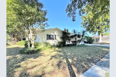 661  Palmetto Drive, Coconut Creek, FL 33066 - Photo 3