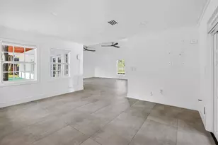 8233 Stagecoach Ln, Boca Raton, FL 33496 - Photo 23