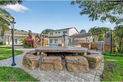 8233  Stagecoach Ln, Boca Raton, FL 33496 - Photo 81